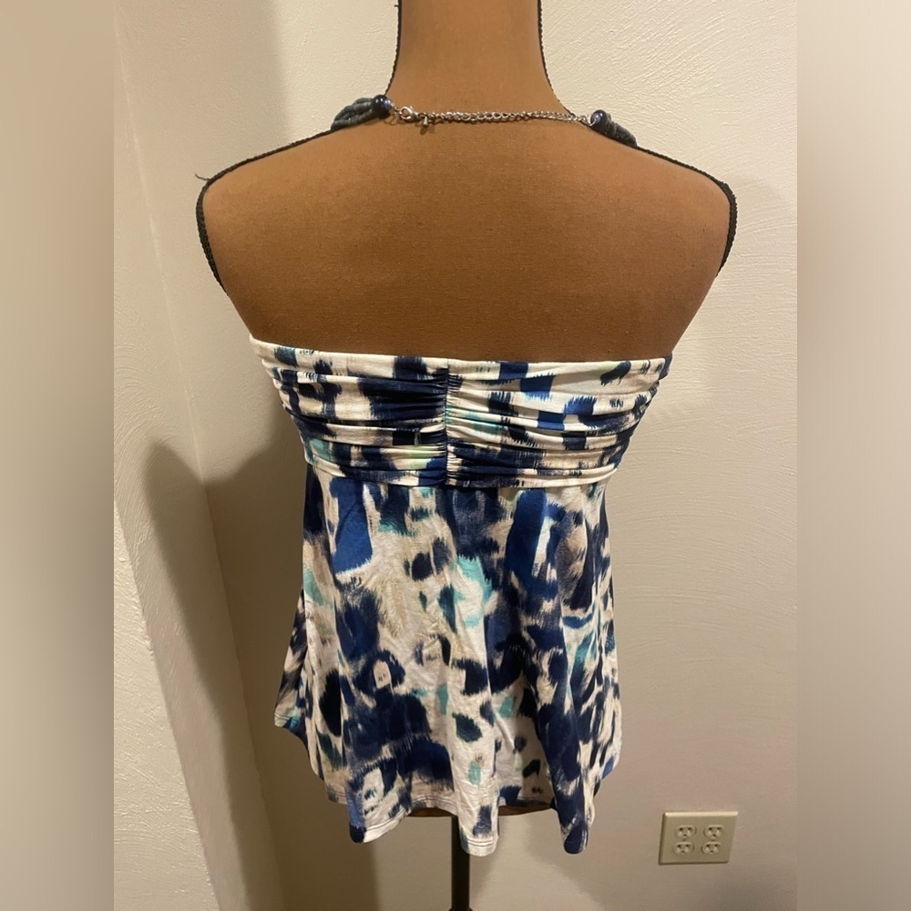 Great Boston proper halter top with decorative neck size medium - Picture 5 of 6